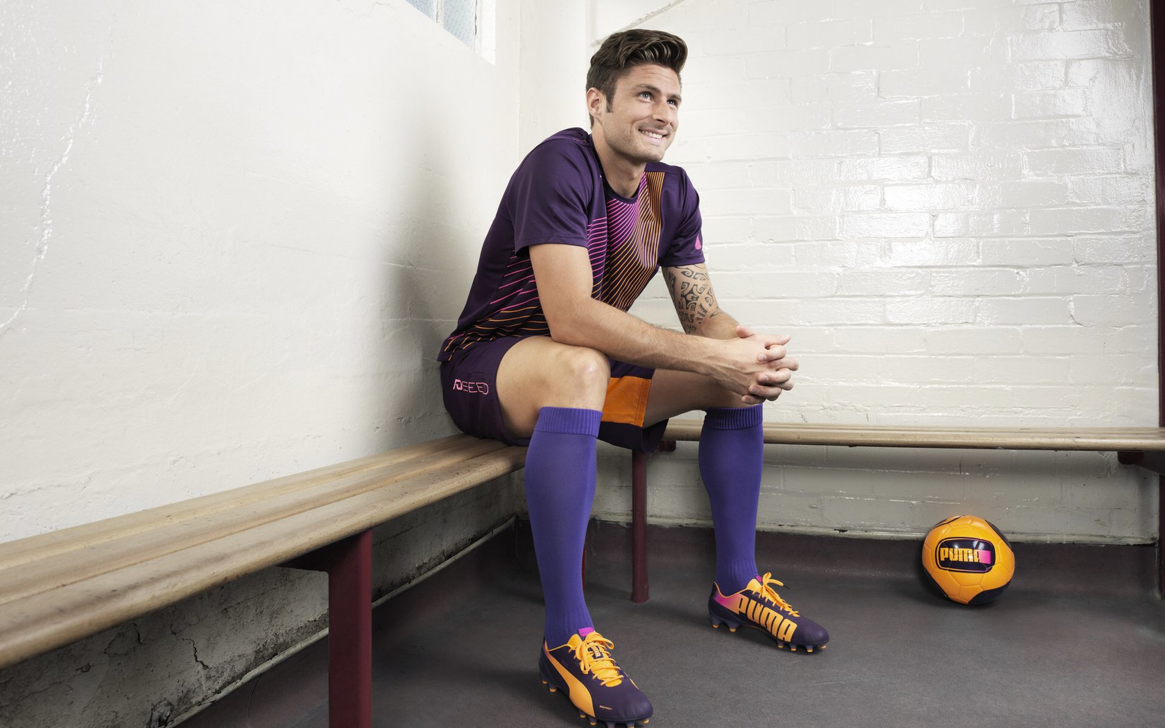 76人安排团队心理沙龙增强球员抗压能力，76人组合